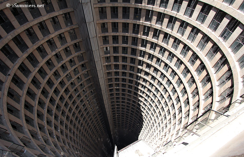 ponte looking down sm