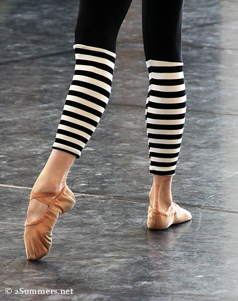 Striped legwarmers