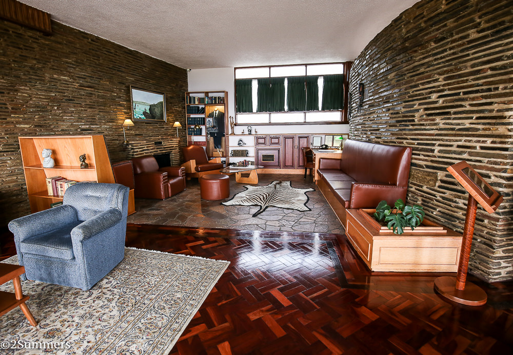 Lounge of the L. Ron Hubbard House, Johannesburg