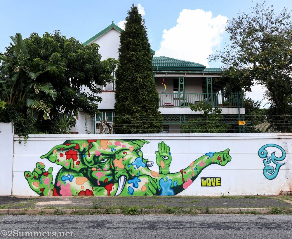 Beautiful house and graffiti in Brixton