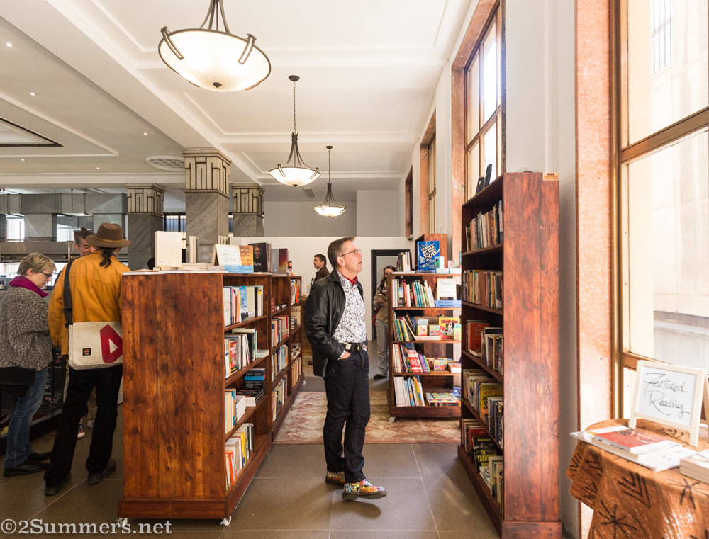 Bridge Books customers