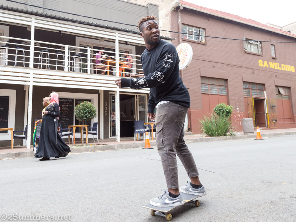 Tshepo skateboarding