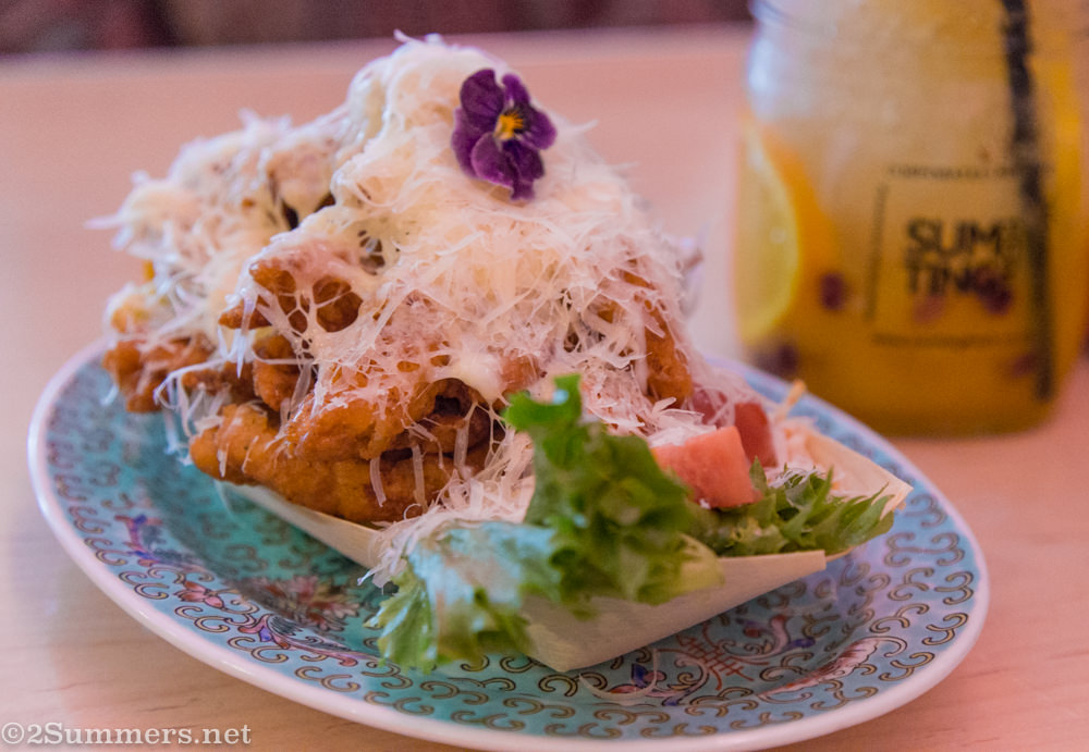 Gujon chicken from Sumting Fresh