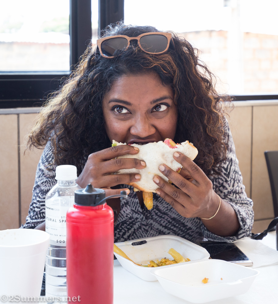 Meruschka eating a sly vat vat