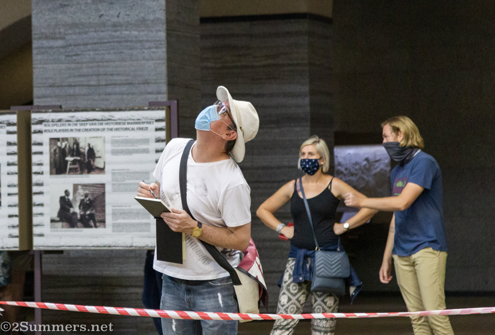 Thorsten sketching the scene