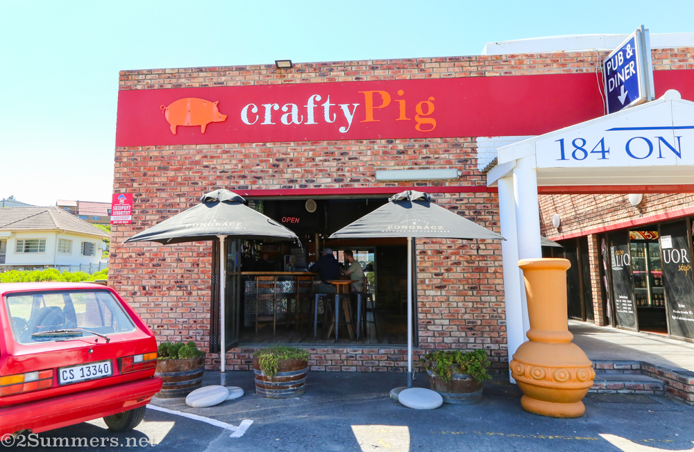 The Crafty Pig pub in L’Agulhas