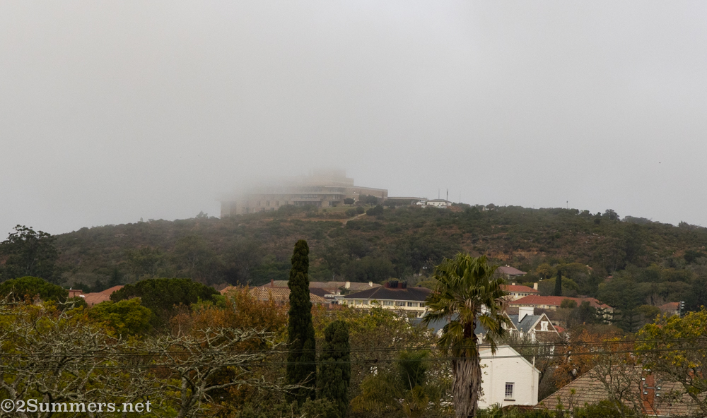 The 1820 Settlers Monument in the mist