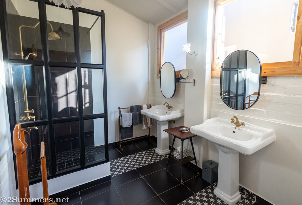 Bathroom at Fishbird