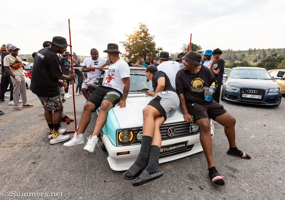 Low Limbo competitor