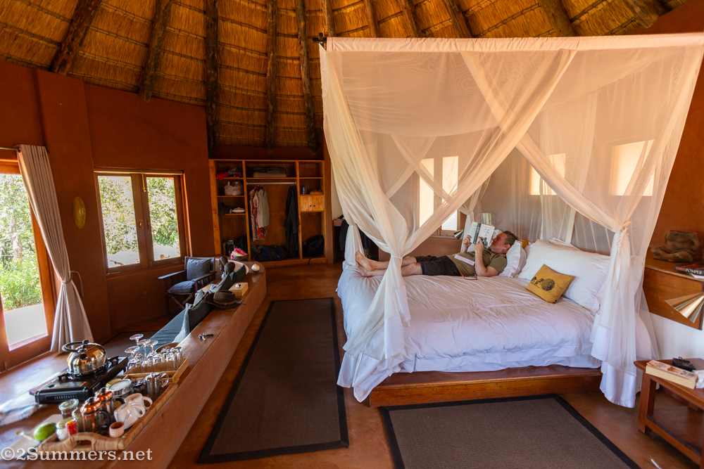 Thorsten in the Miloro suite at Leshiba Wilderness