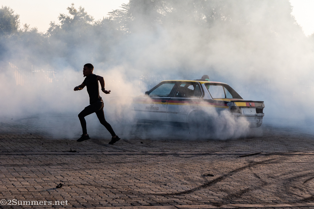 Spinners outside the car