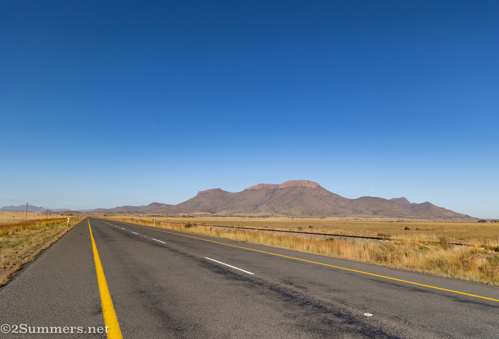Road through the Karoo